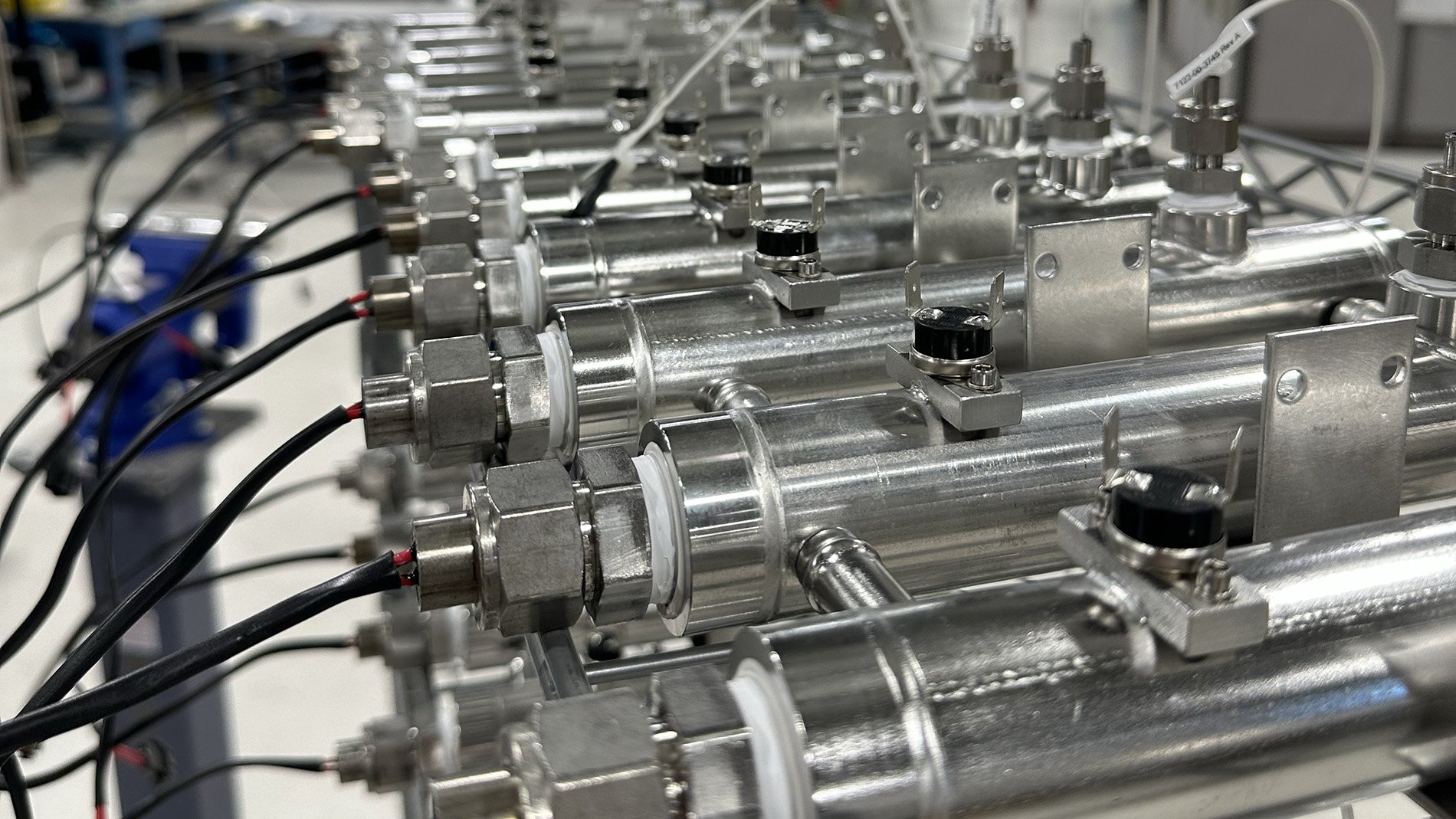Component Manufacturing: A Practical Guide For Oems In High-Purity And Regulated Industries - Axenics Component Manufacturing Assemblies